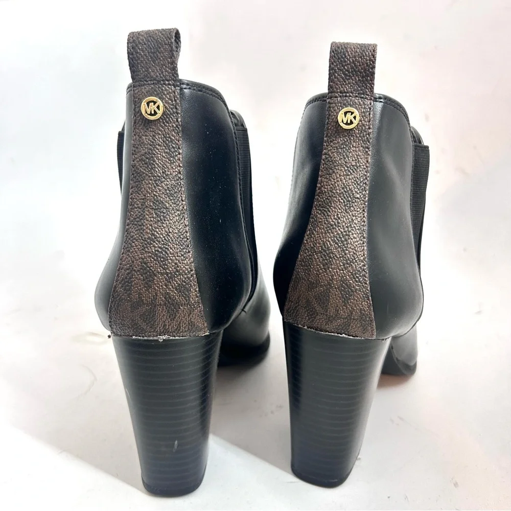 MICHAEL KORS Evaline Block Heel Booties Women's Size US 9.5 M Black NWOB